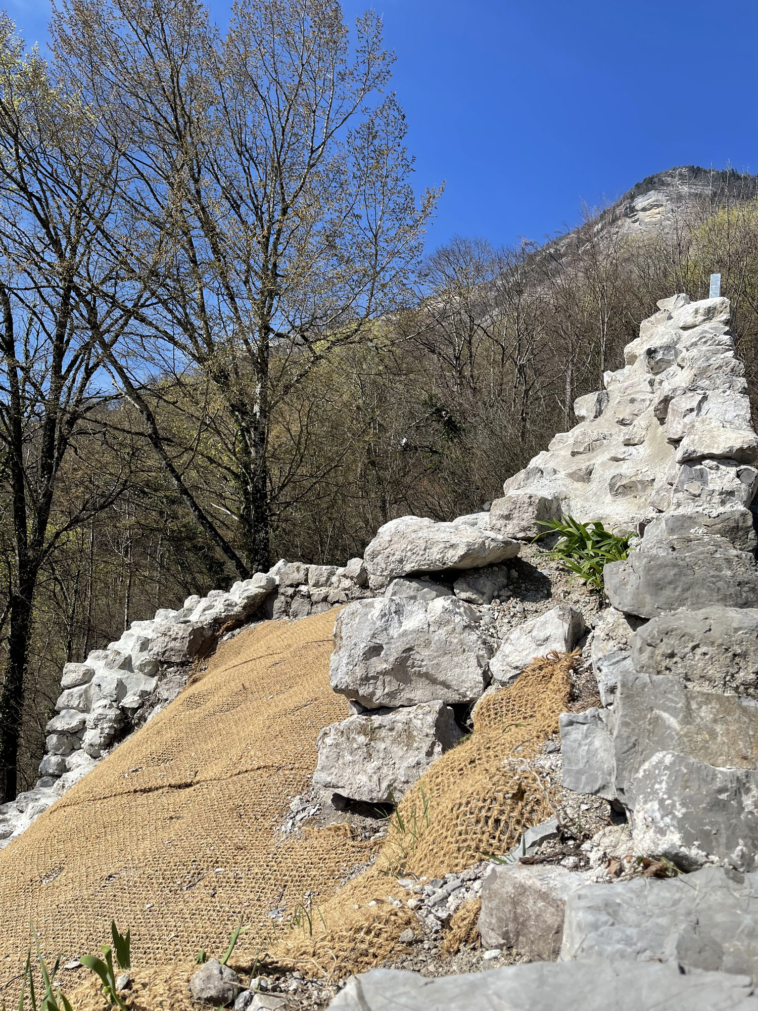 murs-de-soutènement-et-talus